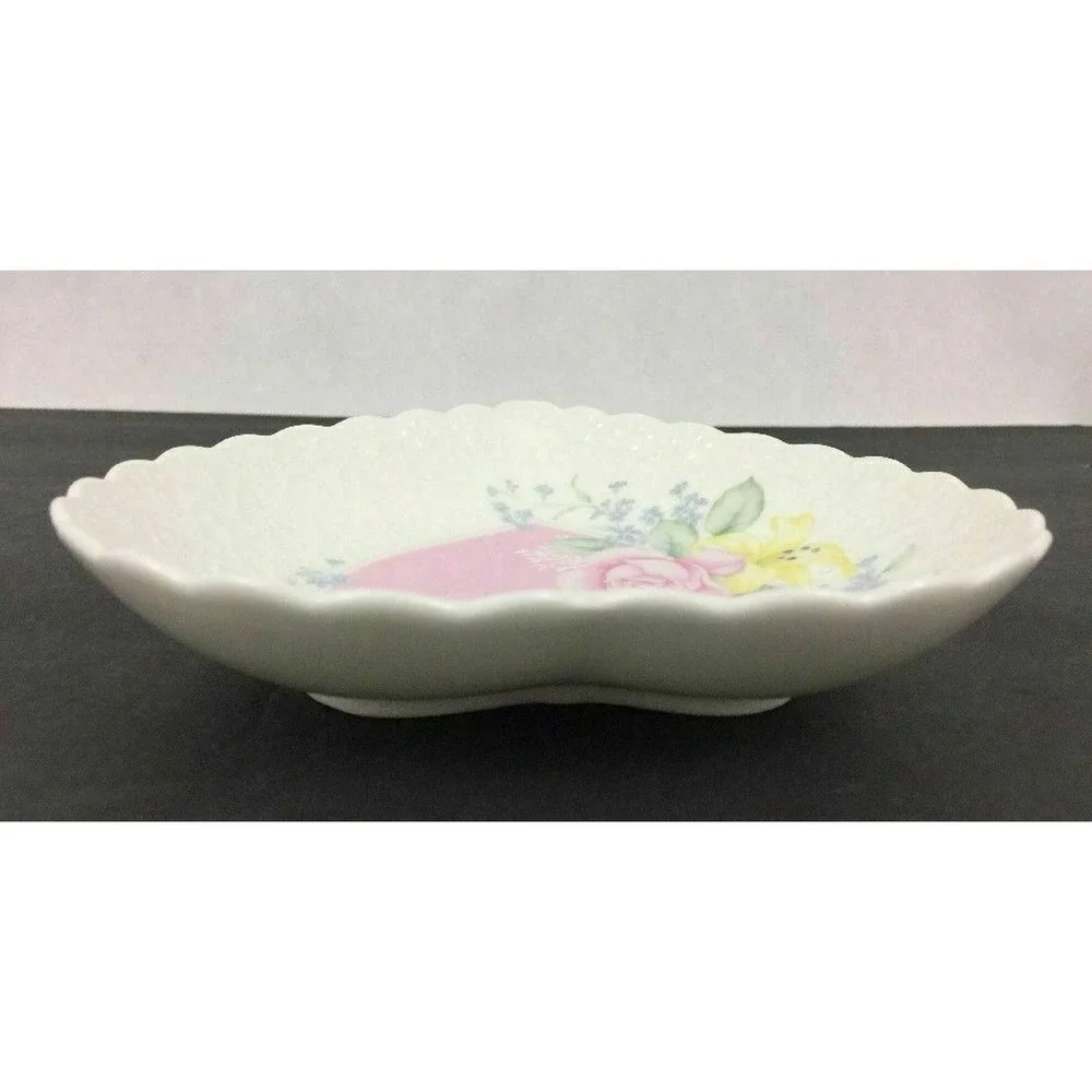 Mikasa Japan Heart Shaped Plate Raised Pink Roses Fine Bone China Valentines